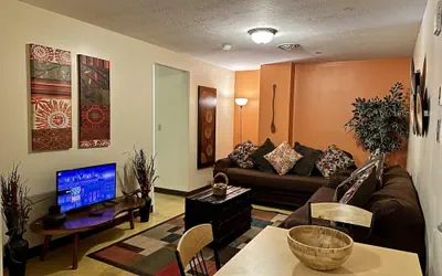 6 Beds Downtown Apt Very Quick Walk Everywhere