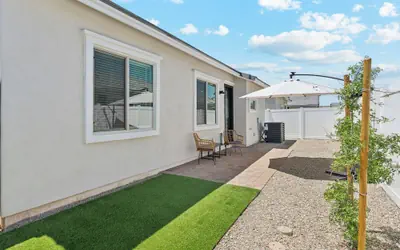 Gleaming Contemporary Home Pool BBQ