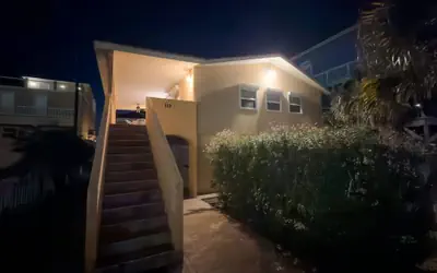 Pompano Beachview Home 4 Bedroom Home by RedAwning