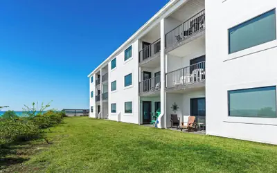 Beachside Condominiums