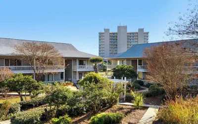 Beachwood Villas