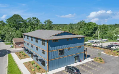 The Birches - Condotel in Lake Leelanau