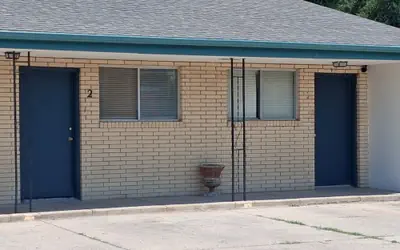 Capri Motel