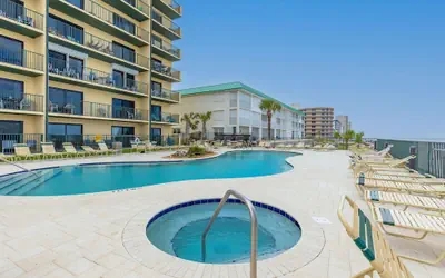 Ocean Views Pool Hot Tub Seahorse Suite 907