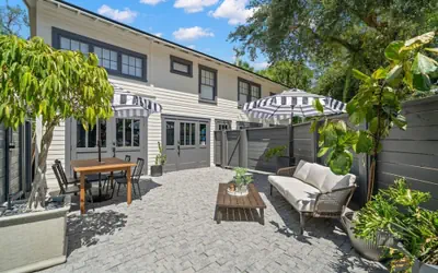 The Adaline 1 Luxury Hyde Park Apt Near Bayshore