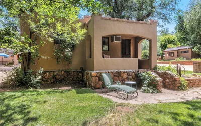 Town & Country Cottages