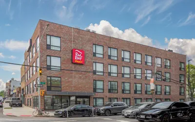Red Roof Inn PLUS+ Brooklyn - 3rd Ave