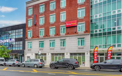 Red Roof Inn PLUS+ Brooklyn - Flatbush Ave