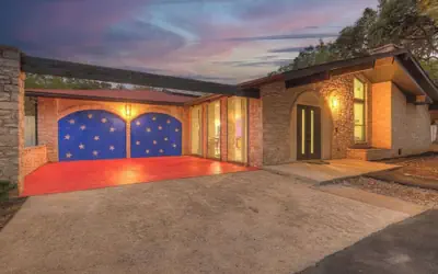 Whitewater River House - Game Room, Firepit, Walking Distance to Whitewater Amphitheater!