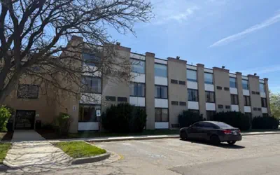 Lansing Delta West Hotel