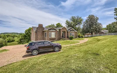 5 Acre 2500 Sqft Country House Near Nashville F2