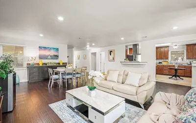 Spacious Retreat w Large Kitchen & Outdoor Patio