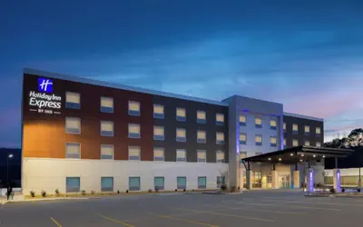 Holiday Inn Express And Suites Huntsville Northeast by IHG
