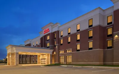 Hampton Inn & Suites Detroit/Troy