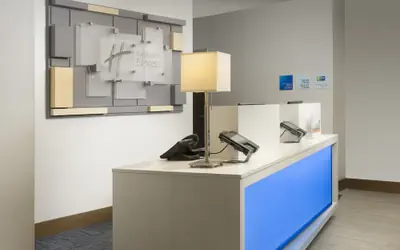Holiday Inn Express & Suites Bay City by IHG