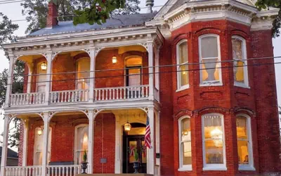 Baer House Inn