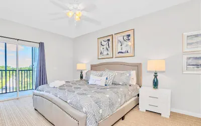 Upstay: Condo Near Disney w Games, Pool