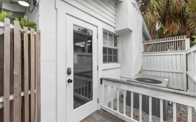 La Casita - Steps From 7th Ave