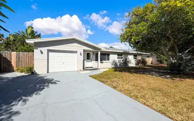 3485 Floral Drive SE