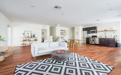 Surreal Southbeach Luxury & Huge 2BR apt & Terrace