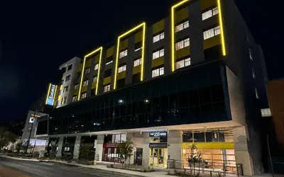 The 233 Suites Unscripted by Hyatt