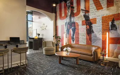 The Courier Hotel