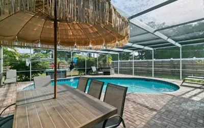 Sarasota Family Home Private Heated Pool Relax
