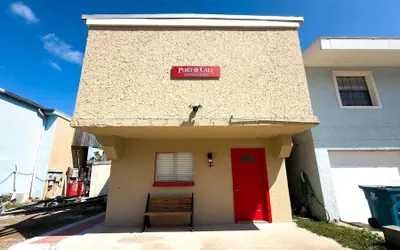 Channelfront - Dock - Fishing - Bbq - Deck 2 Bedroom Home