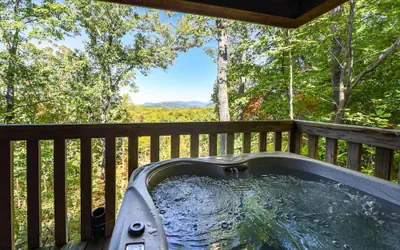 Greatview Pooltable Hottub Privacy Fireplace