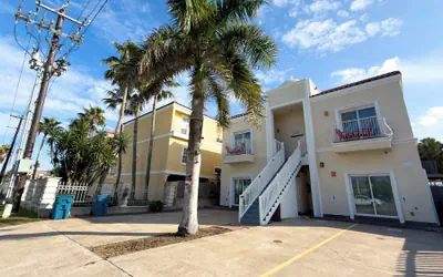 Steps to the Beach Great Value Pool Home