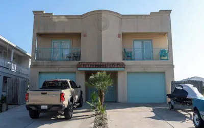 Sunset Bay Views - Private 3 Levels - Rooftop Patio