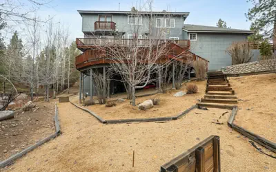 Big Bear Nest at Eagle Mountain