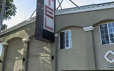 Tropic west Motel