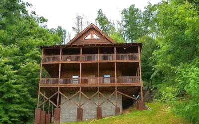 Mountain Paradise 3 Bedroom Cabin
