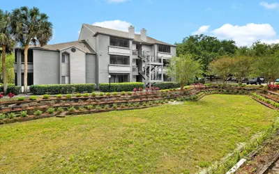 Solara Apartments Spacious 2BR Apartment Sleeps 6 Pet-Friendly