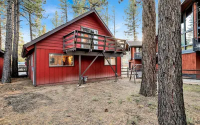2594-willow Bear Lodge