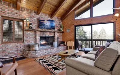 2600-the Tree Top Cabin