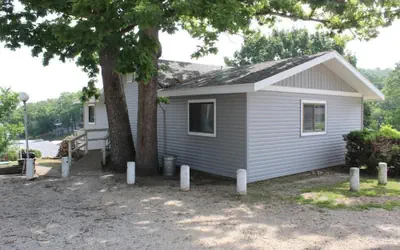 Rock Harbor Resort and Motel