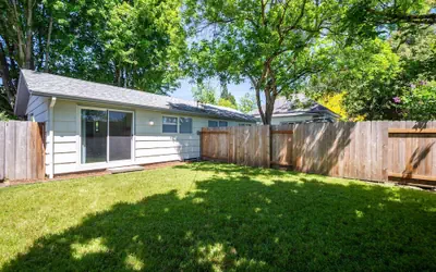 Snug Spot 68 - Close To Downtown & Autzen 1 Bedroom Studio