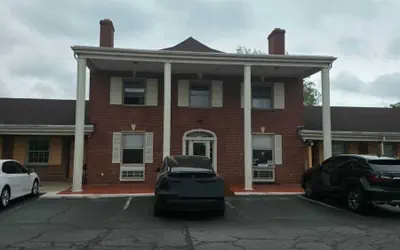 DOVER INN