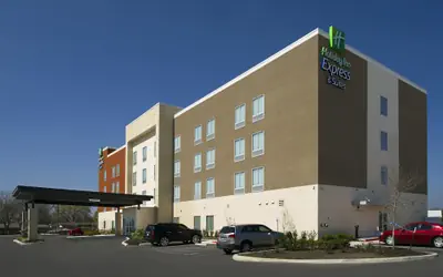 Holiday Inn Express & Suites New Braunfels by IHG