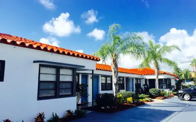 Oasis Hotel