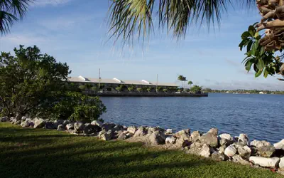 Palm Beach Waterfront Suites