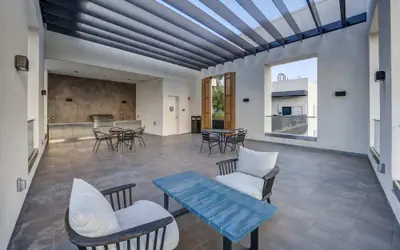 Downtown Los Angeles Modern Apartments