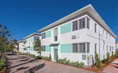 Alton Apts by At Mine Hospitality