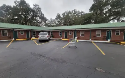 Gandy Motor Lodge