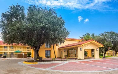 La Vista Express- Formerly La Quinta