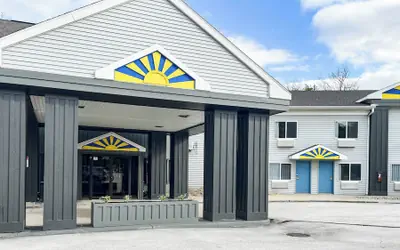 Studio 6 Suites – Tiffin, Oh