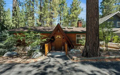 Bear Hug Hideaway