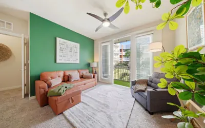 Modern 2BR w Pool Pet-friendly Unit 16